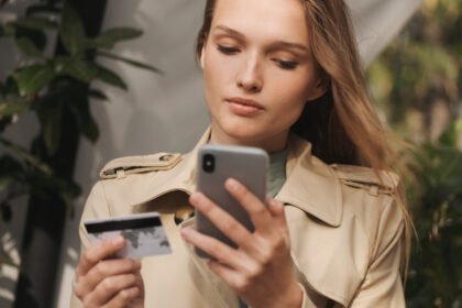 IRIS Payments: Πώς λειτουργούν οι άμεσες πληρωμές και γιατί χρησιμοποιούνται όλο και περισσότερο;